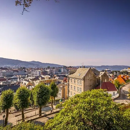 Apartamento Dinbnb I On Of The I 400m To Bryggen And Floibanen Bergen