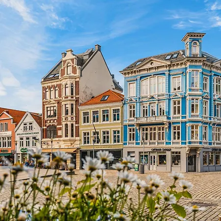 Apartamento Dinbnb I On Of The I 400m To Bryggen And Floibanen